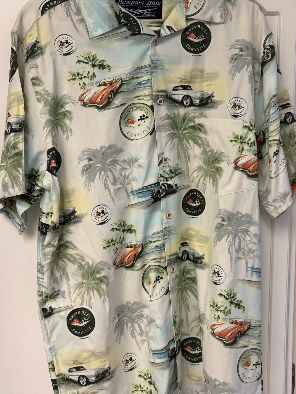 Newport Men’s Short-Sleeve Hawaiian Shirt in Light Blue with Car Print